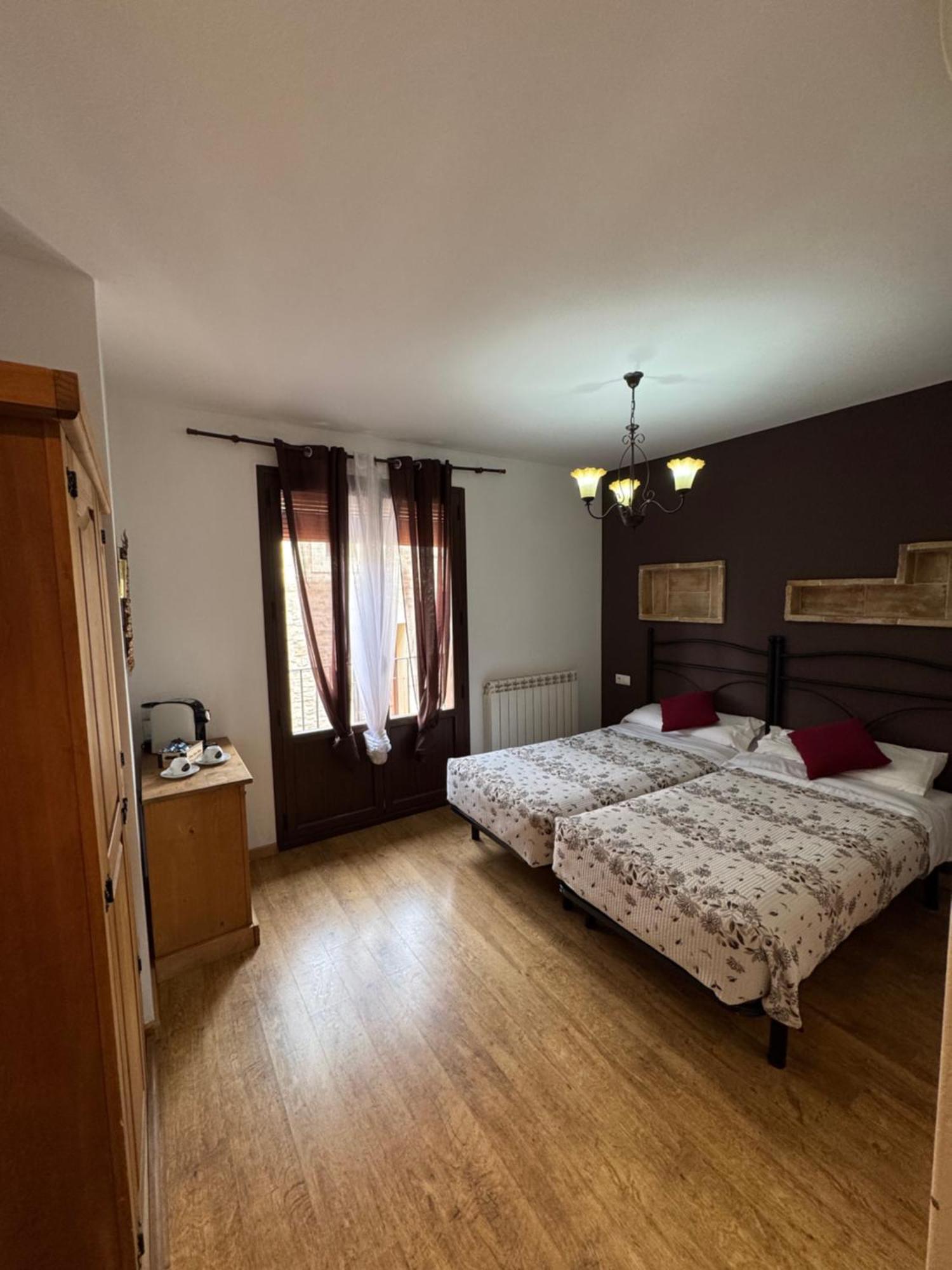 Casa Rural Marga Tardienta Buitenkant foto